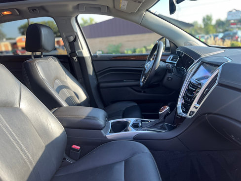 Used 2015 Cadillac SRX Luxury image 48