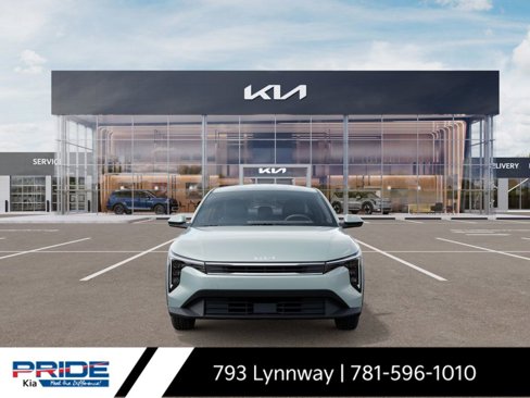 New 2025 Kia K4 LXS image 2