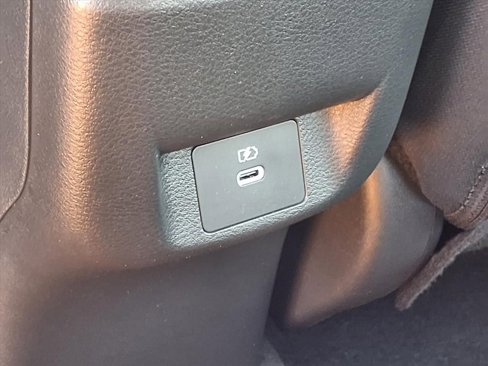 New 2025 Nissan Versa SV w/ Trunk Package image 12