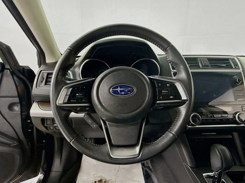 Used 2019 Subaru Outback 2.5i Limited w/ Popular Package #2 image 11