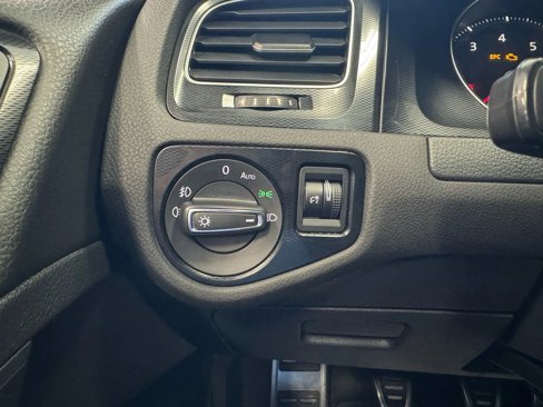 Used 2015 Volkswagen GTI S image 31