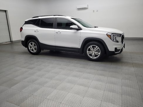 Used 2022 GMC Terrain SLE w/ Driver Convenience Package image 11