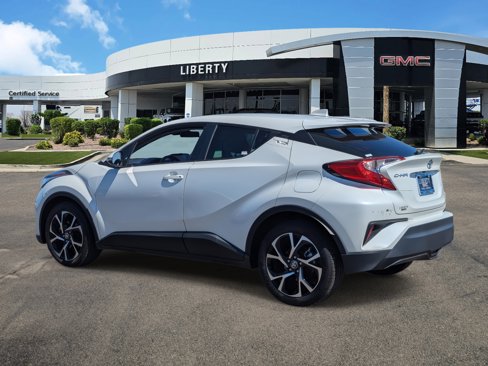 Used 2021 Toyota C-HR XLE image 30