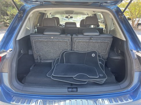 Used 2018 Volkswagen Tiguan SE image 5
