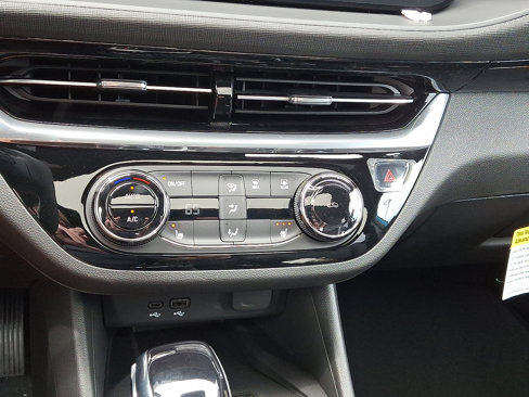 New 2025 Buick Envista Sport Touring w/ Convenience I Package image 13