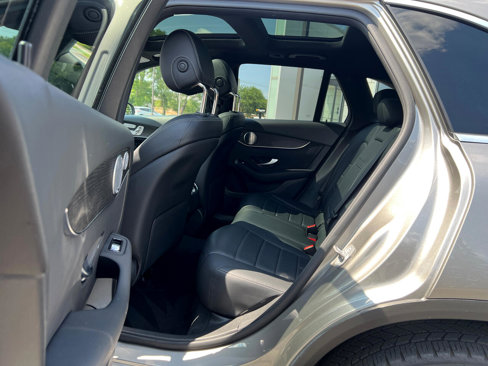 Used 2020 Mercedes-Benz GLC 300 4MATIC image 49