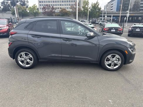 Used 2023 Hyundai Kona SEL w/ Convenience Package image 5