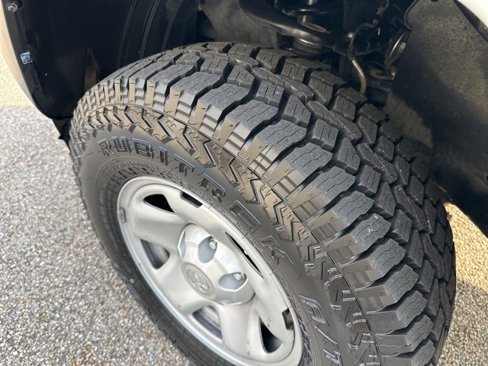 Used 2022 Toyota Tacoma SR image 43