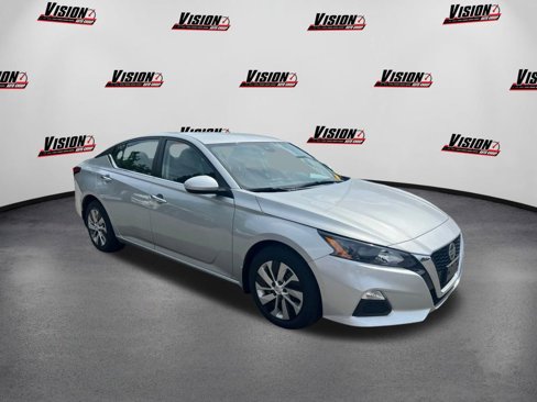 Used 2022 Nissan Altima 2.5 S image 3