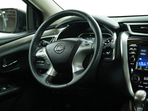 Used 2018 Nissan Murano SV image 13