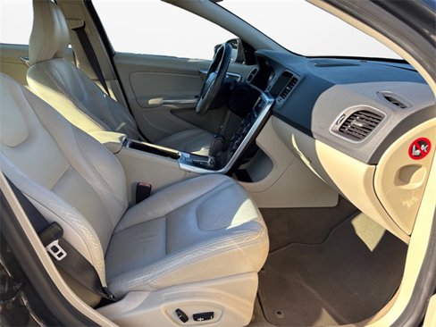 Used 2012 Volvo S60 T5 w/ Multimedia Pkg image 15