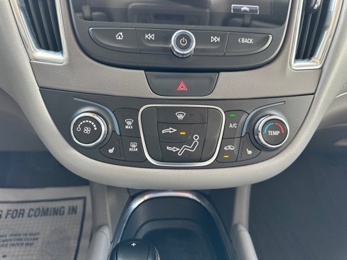 Used 2016 Chevrolet Malibu LT w/ Leather Package image 25