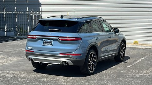 New 2025 Lincoln Corsair Reserve image 8