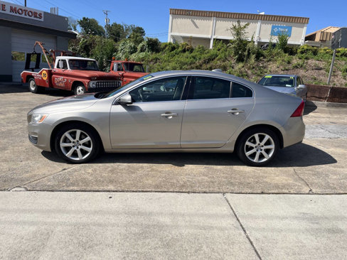 Used 2016 Volvo S60 T5 Premier image 1
