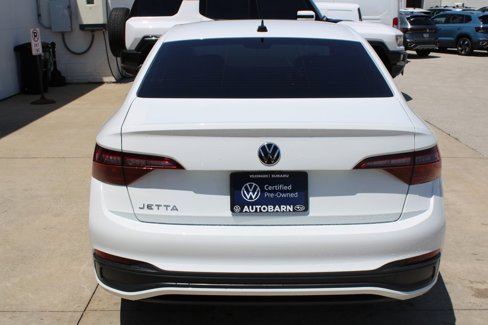 Certified 2024 Volkswagen Jetta Sport image 5