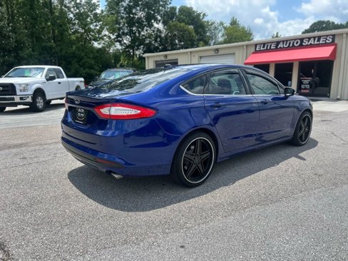 Used 2016 Ford Fusion SE image 8