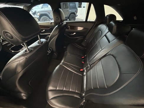 Used 2018 Mercedes-Benz GLC 300 image 21