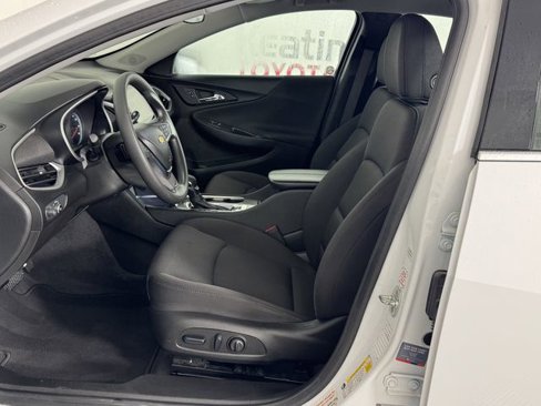 Used 2024 Chevrolet Malibu LT image 23