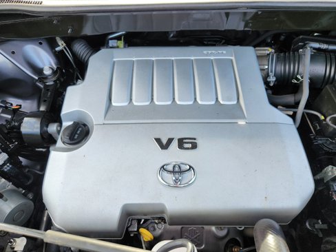 Used 2013 Toyota Highlander Limited image 9