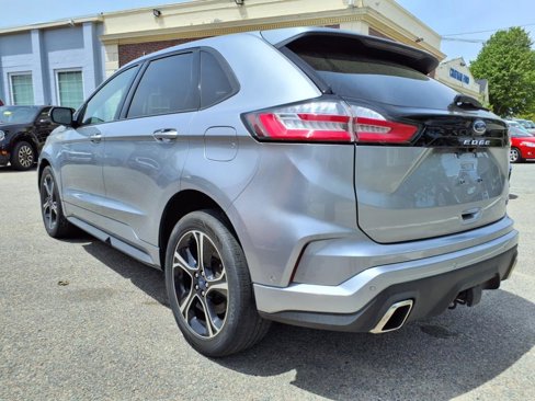 Used 2022 Ford Edge ST w/ Equipment Group 401A image 7