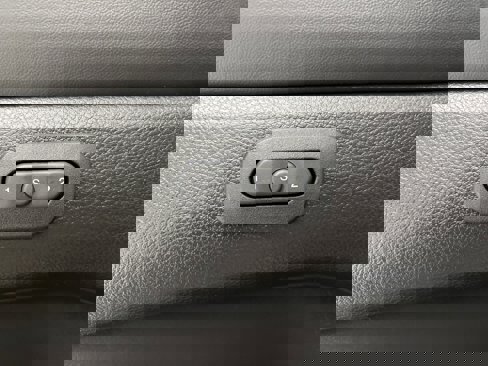 Certified 2022 Jeep Grand Cherokee Limited image 37