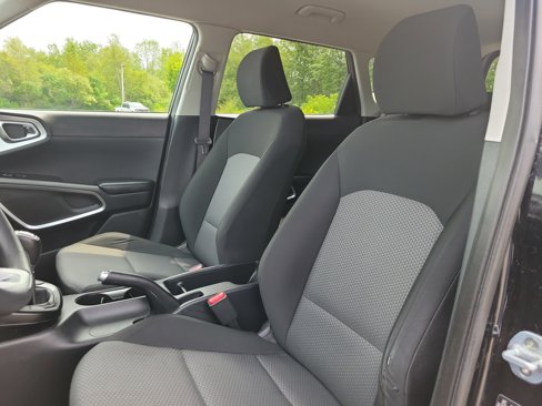 Used 2020 Kia Soul LX image 14