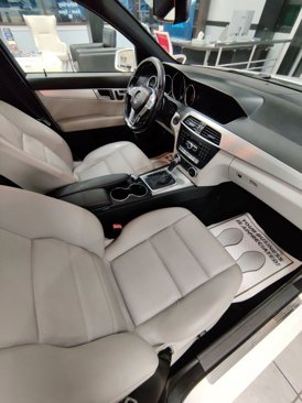 Used 2013 Mercedes-Benz C 250 Sedan image 12