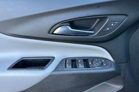 Used 2019 Chevrolet Equinox LS w/ LPO, Cargo Package image 11