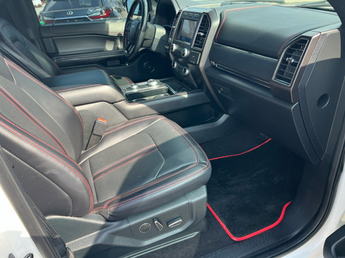 Used 2021 Ford Expedition Max Limited image 18