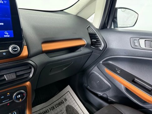 Used 2021 Ford EcoSport SE w/ SE Convenience Package image 22