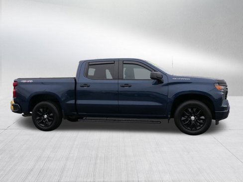 Used 2022 Chevrolet Silverado 1500 Custom image 2