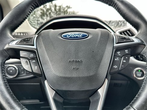 Used 2019 Ford Edge Titanium w/ Equipment Group 301A image 33