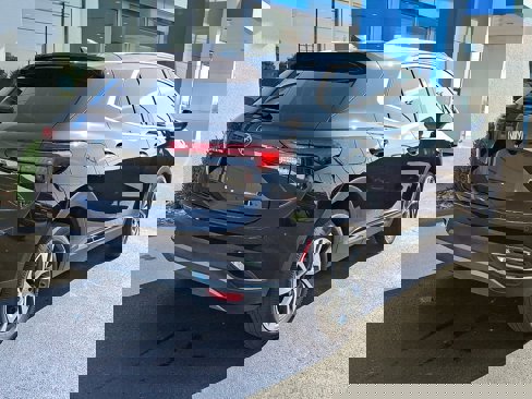Used 2023 Buick Envision Essence image 6