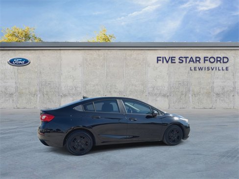 Used 2017 Chevrolet Cruze LS image 8
