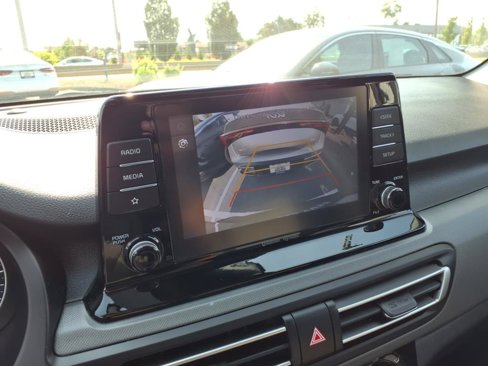 Used 2023 Kia Seltos LX image 11