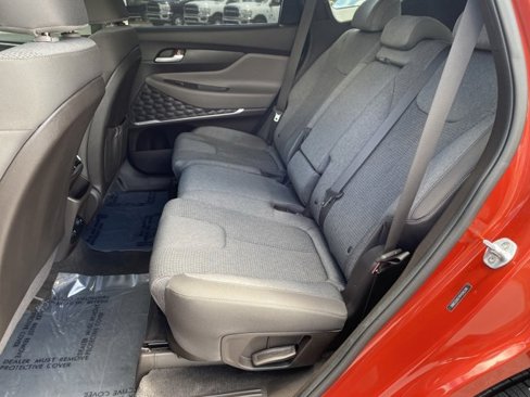 Used 2019 Hyundai Santa Fe SEL image 32