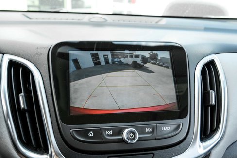 Used 2018 Chevrolet Equinox LT w/ Sun & Infotainment Package image 22