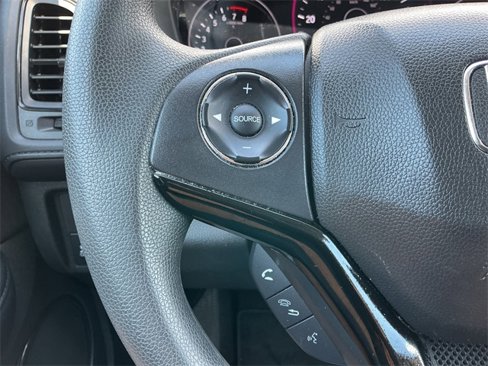 Used 2022 Honda HR-V LX image 18