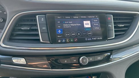 Certified 2021 Buick Enclave Essence w/ Sound and Sites Package image 13