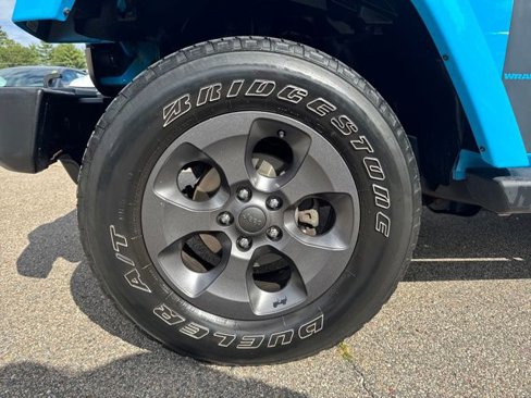 Used 2017 Jeep Wrangler Freedom Edition image 13