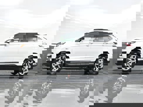 Used 2023 Ford Edge SEL image 47