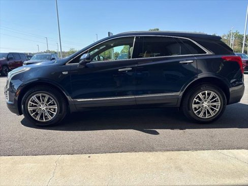 Used 2017 Cadillac XT5 Luxury w/ Driver Awareness Package image 8