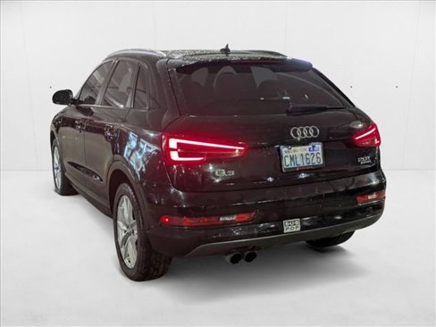 Used 2018 Audi Q3 2.0T Premium w/ Convenience Package image 7