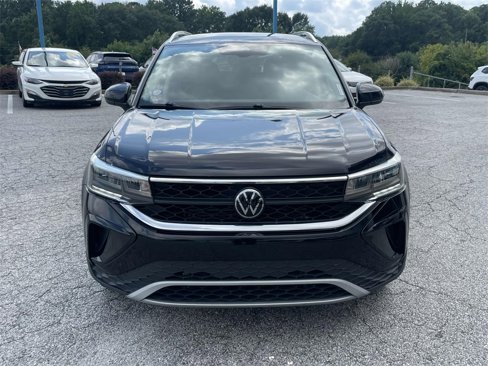 Certified 2023 Volkswagen Taos SE image 8