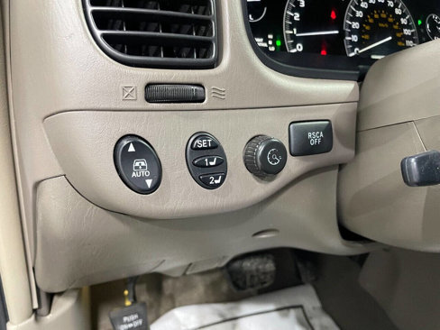 Used 2007 Toyota Sequoia Limited image 25