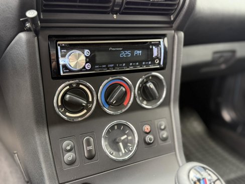 Used 2001 BMW Z3 2.5i image 19