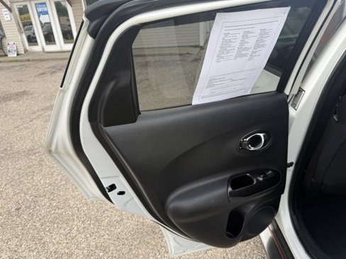Used 2015 Nissan Juke NISMO image 15
