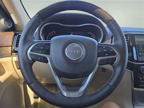 Used 2020 Jeep Grand Cherokee Overland image 27