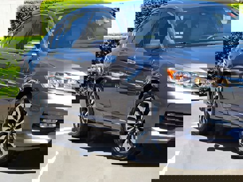 Used 2017 Honda Accord EX-L image 3