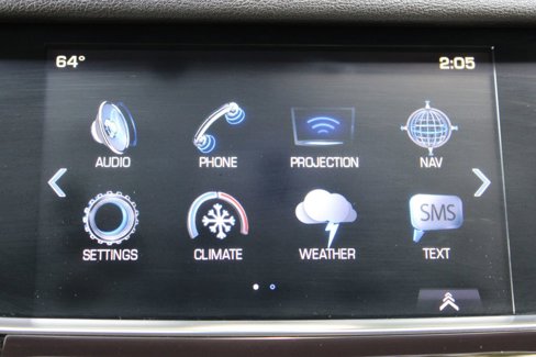 Used 2018 Cadillac XT5 Luxury w/ Driver Awareness Package image 14